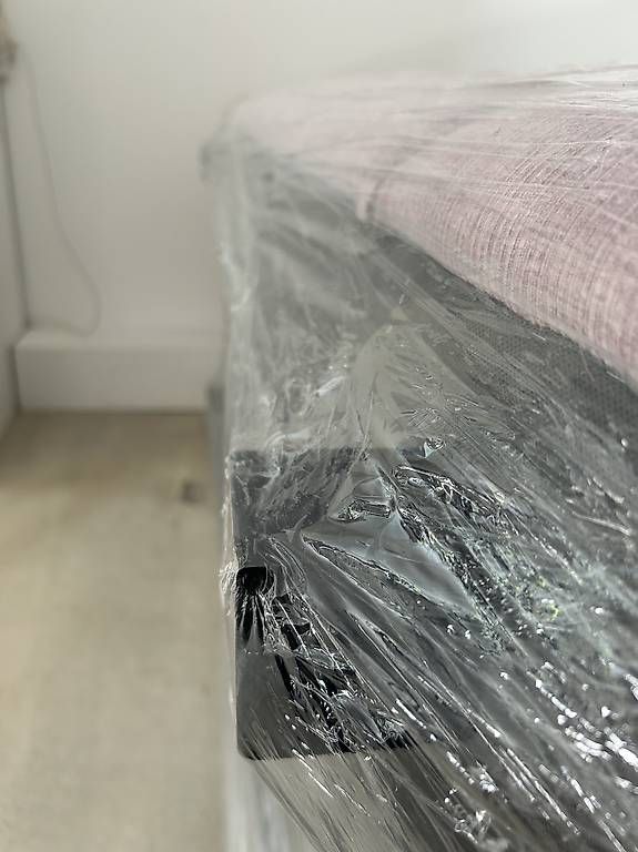 Sofas: Couch, Sofa, Polstergruppe, rosa – Gebraucht aus Basel von Maar 4
