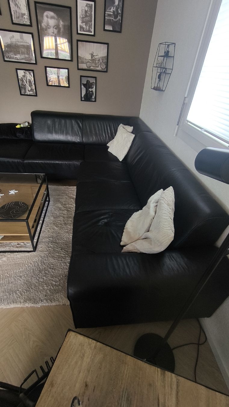 Sofas: Ecksofa Leder schwarz  – Gebraucht aus Neuenegg von Kaefer33 2