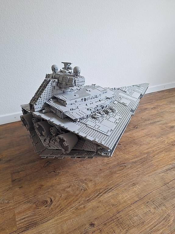 Lego Kit di costruzioni: Lego Star Wars Sternenzerstörer – Usato da Niederbüren venduto da mathymatik 2