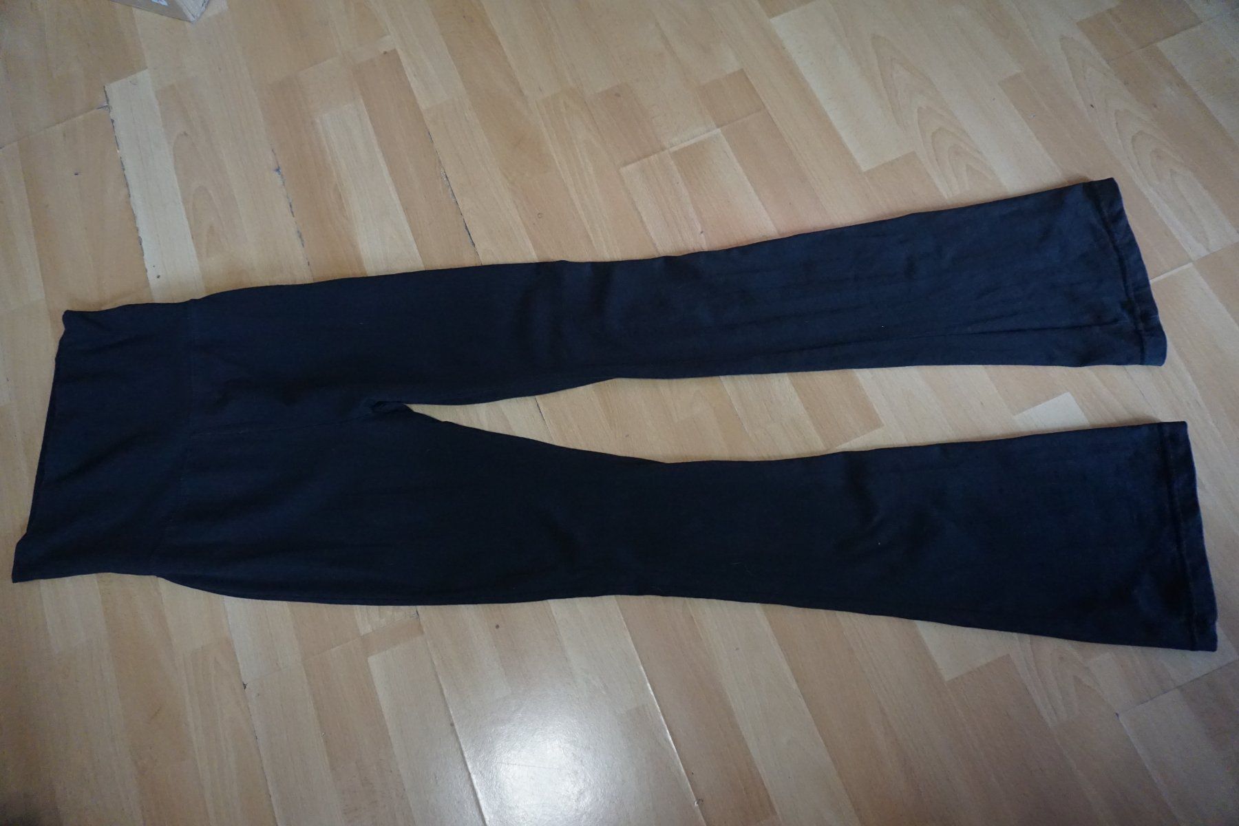 Pantaloni: Schwarze Damen Hose, Gr. S – Usato da Zürich venduto da einalemjena