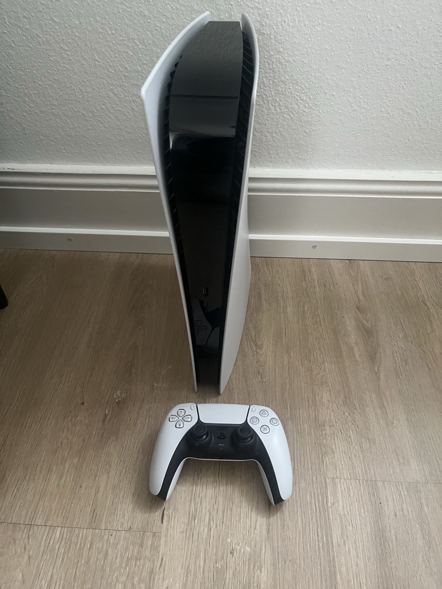 Sony Konsolen: Sony PlayStation 5 Digital mit Controller, HDMI Kabel – Gebraucht aus St. Gallen von Spass_Cal 1
