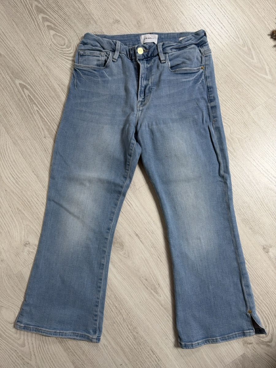 Jeans: Frame Crop Mini Boot Jeans – Usato da Wiesendangen venduto da Jafani