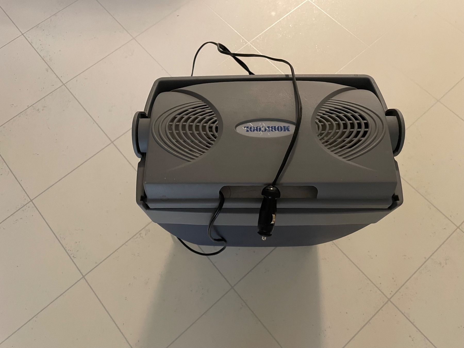 Mobicool Frigoriferi & Refrigeratori: Mobicool Kühlbox 12V DC guter Zustand – Usato da Ebikon venduto da Agnes62 4