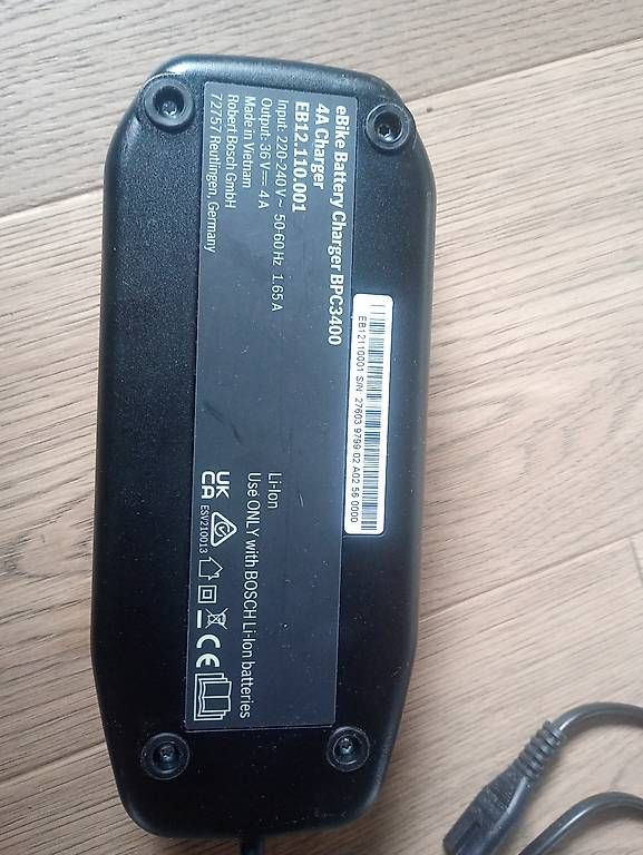 Bosch Caricabatterie: Ladegerät Bosch 4A charger – Usato da Wittenbach venduto da Isae 2