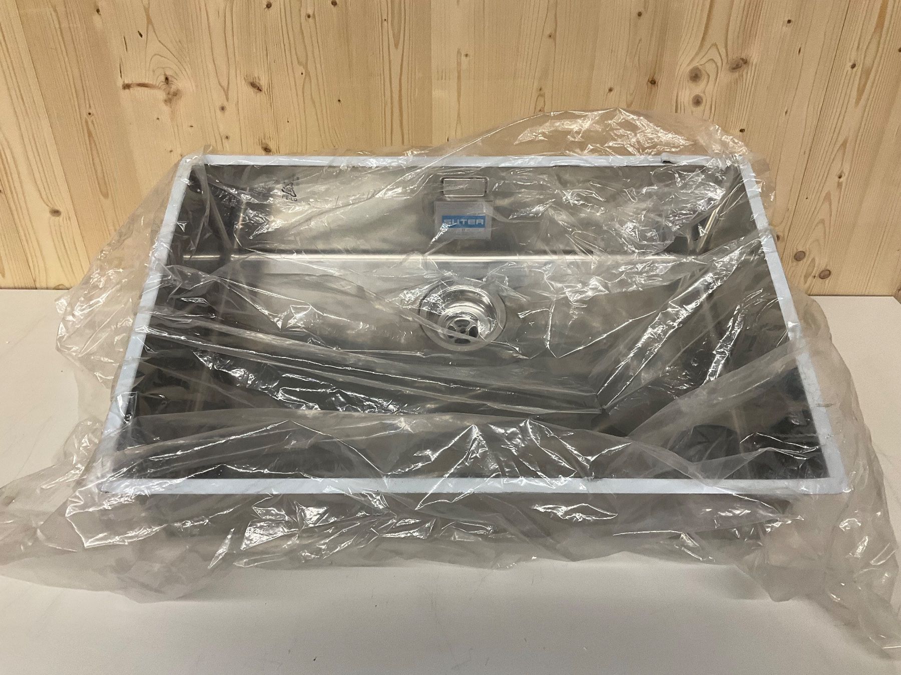 Suter Spülbecken & Waschbecken: 882 Suter Spülbecken Accento 70 aus Liquidation – Neu und originalverpackt aus Derendingen von Meisterstuecke 9