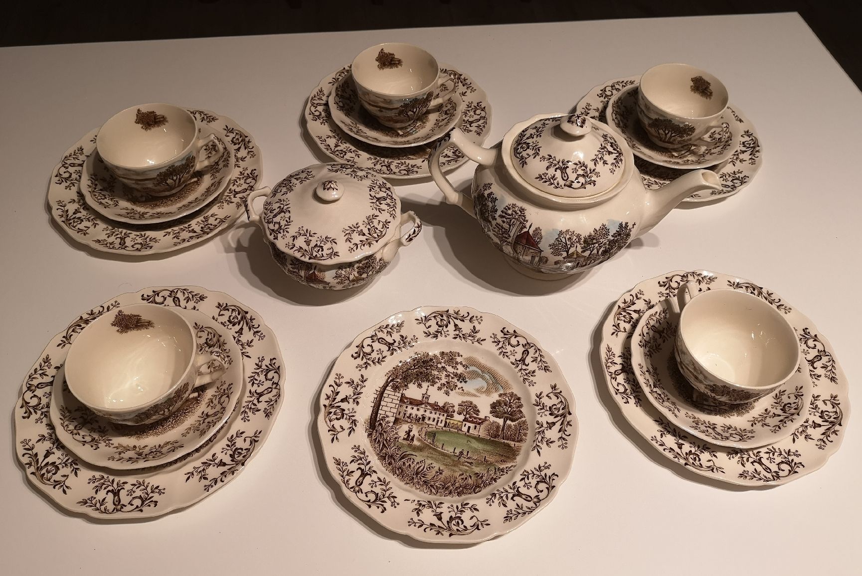 Geschirrsets: MOUNT VERNON JOHNSON BROS Angleterre WINDSORWARE, joli lot – Gebraucht aus Conthey von Cathlouz 8