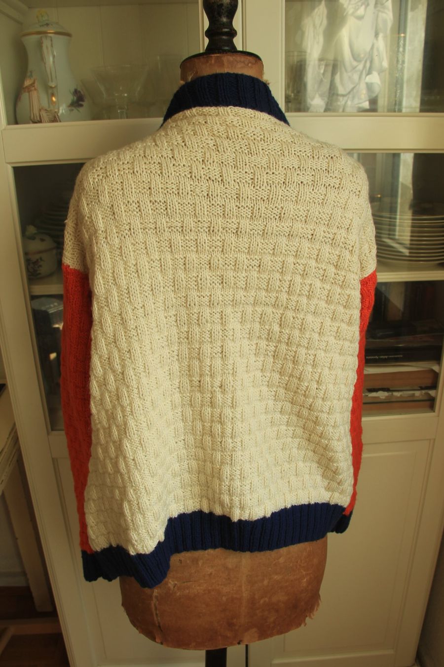 Maglioni & Felpe: Vintage Pullover handgemacht – Usato da Basel venduto da pak11 4