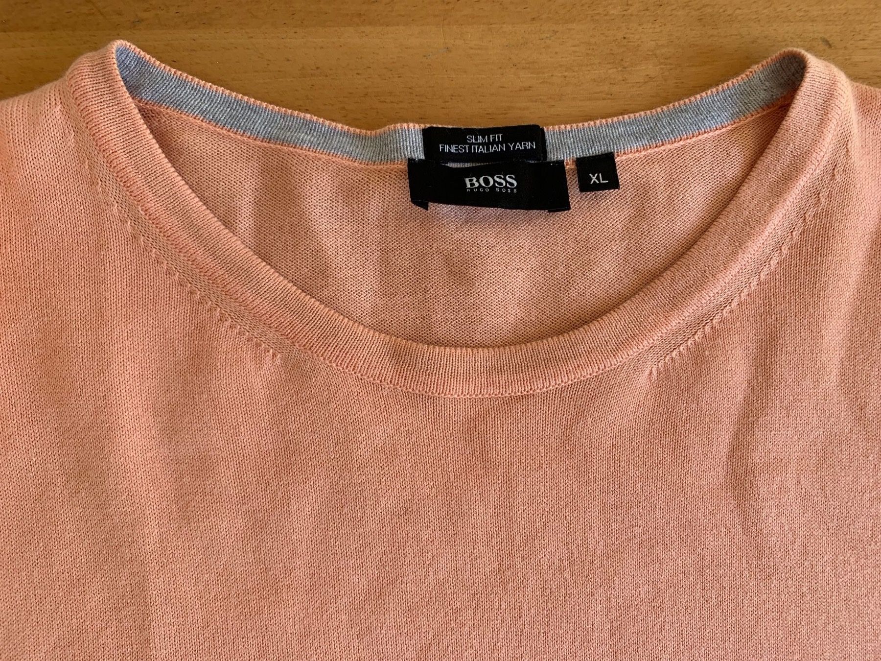 Hugo Boss Pullover & Sweatshirts: Hugo BOSS lachfarbener Feinstrick Pullover Gr. XL – Neu (gemäss Beschreibung) aus Meiringen von Jackwashere 1