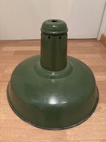 Antiker emaillierter Industrie Design Lampenschirm
