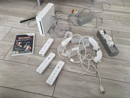 Nintendo Wii Konsole weiss mit Zubehör 