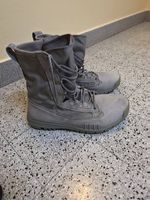 Chaussures Nike SFB randonnée 