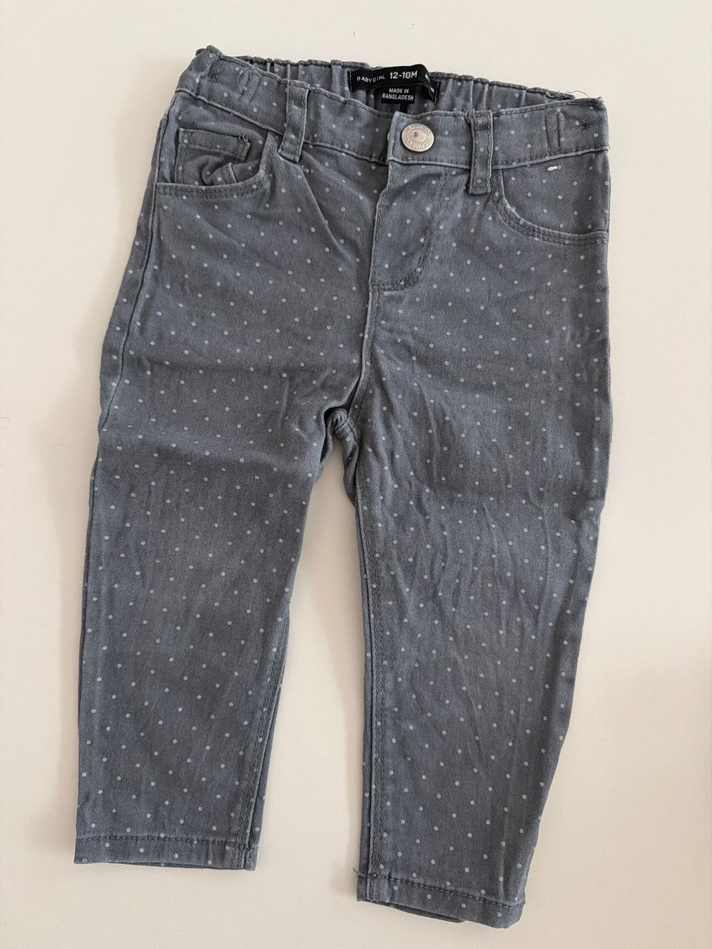 Pantaloni: Baby Jeans – Usato da Solothurn venduto da Vintage87