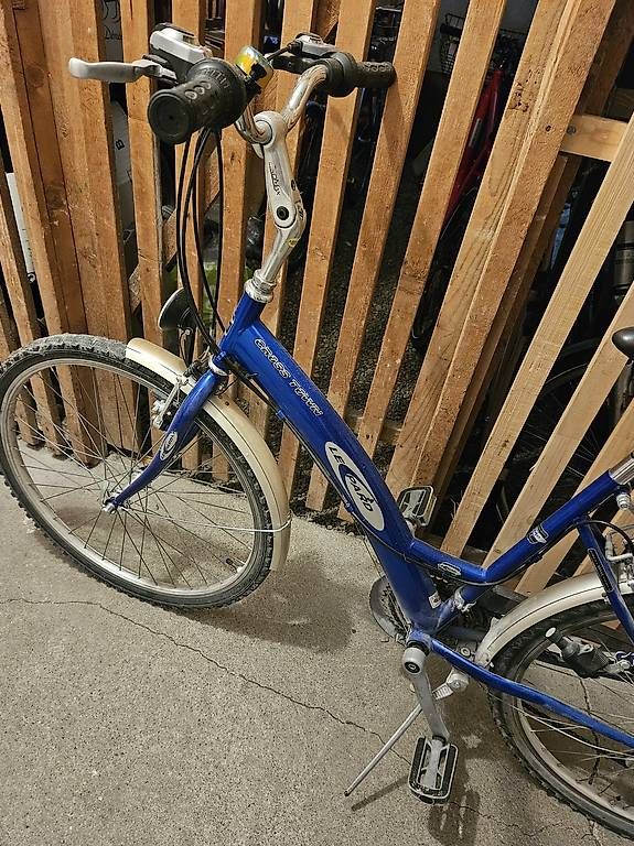 Biciclette: Leopard Damenrad  blau – Usato da Zürich venduto da Elena231