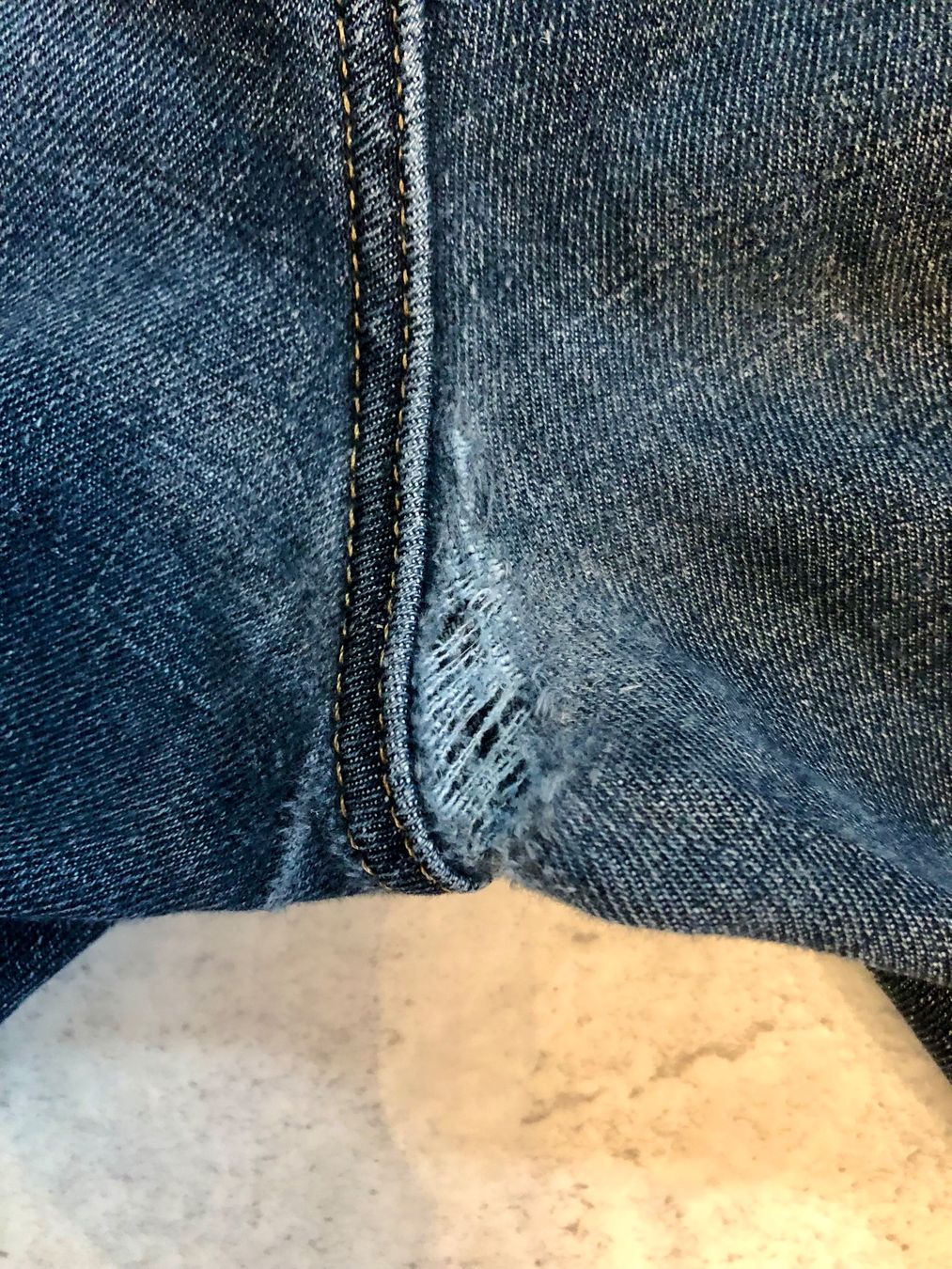 Jack & Jones Jeans: Jeans (zum Basteln) – Difettoso da Küblis venduto da AlpinePro_GR 2