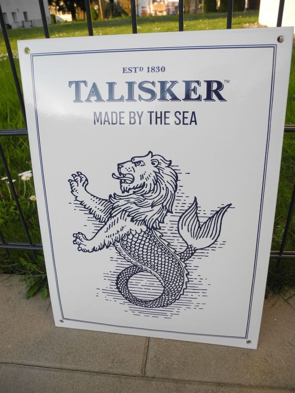 Talisker Bevande alcoliche: TALISKER WHISKY EMAILSCHILD – Nuovo (secondo la descrizione) da Reinach AG venduto da Huckleberrysix 1