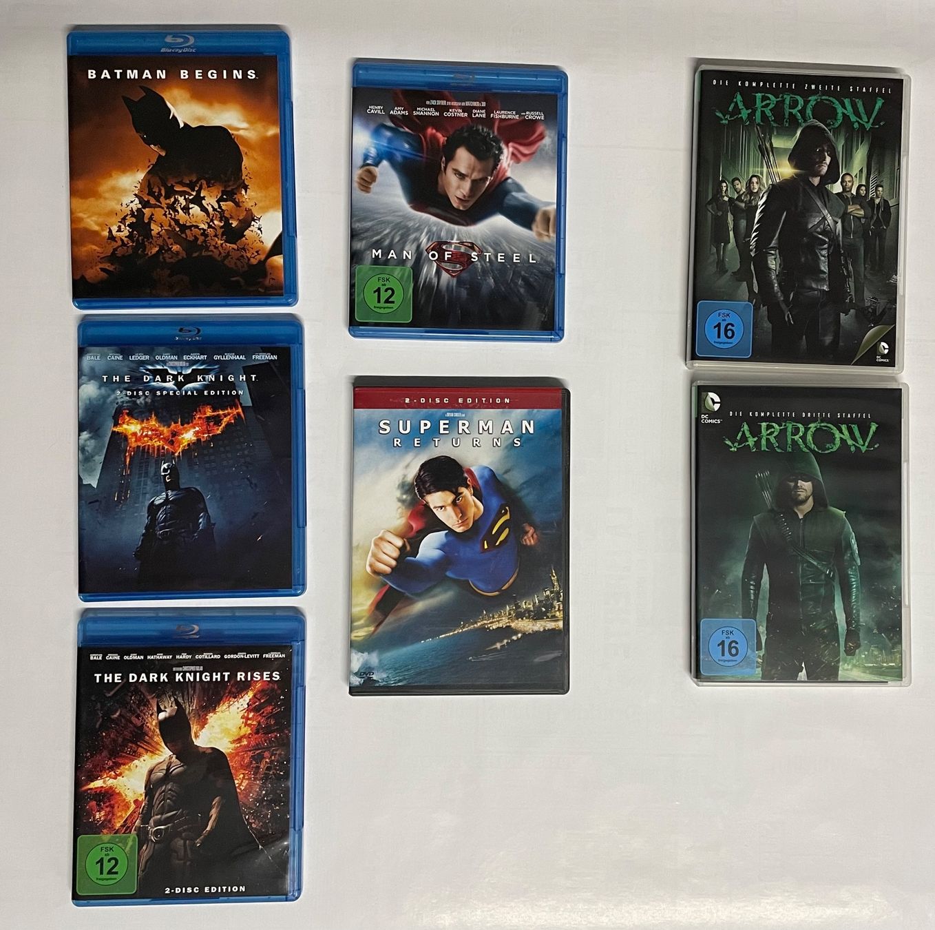 Tutti i DVDs: Superhelden Set, 21 DVD und Blu-Ray, 2 Serienboxen – Usato da Löhningen venduto da Hitman77
