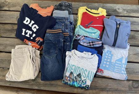 Kleiderpaket Jungen Gr. 128, gemischte Kleidung (Nr. 13)