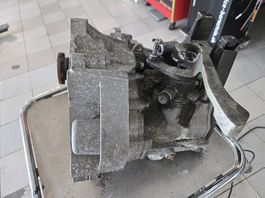 Getriebe Schaltgetriebe VW Polo Seat Skoda LNR