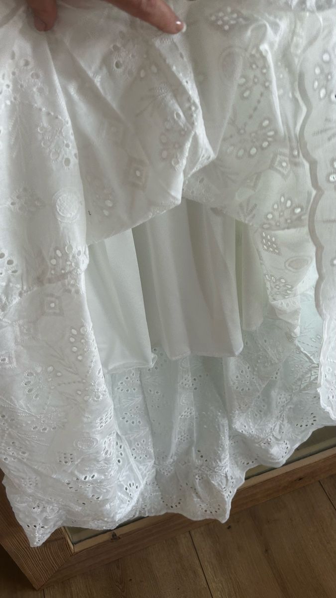 Vestiti: Robe blanche brodée été – Nuovo (secondo la descrizione) da Arzier-Le Muids venduto da kaczuszka 3
