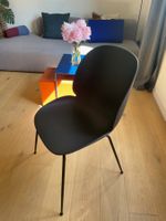 Lot de 4 chaises GUBI Beetle (authentiques)