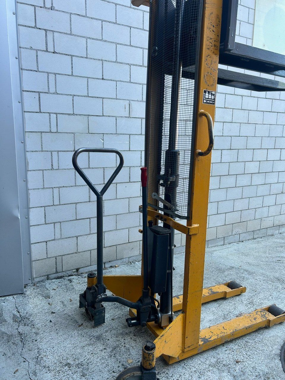 Gabelstapler & Hubwagen: Hand Gabelstapler – Gebraucht aus Flaach von ruw_8zfk 4