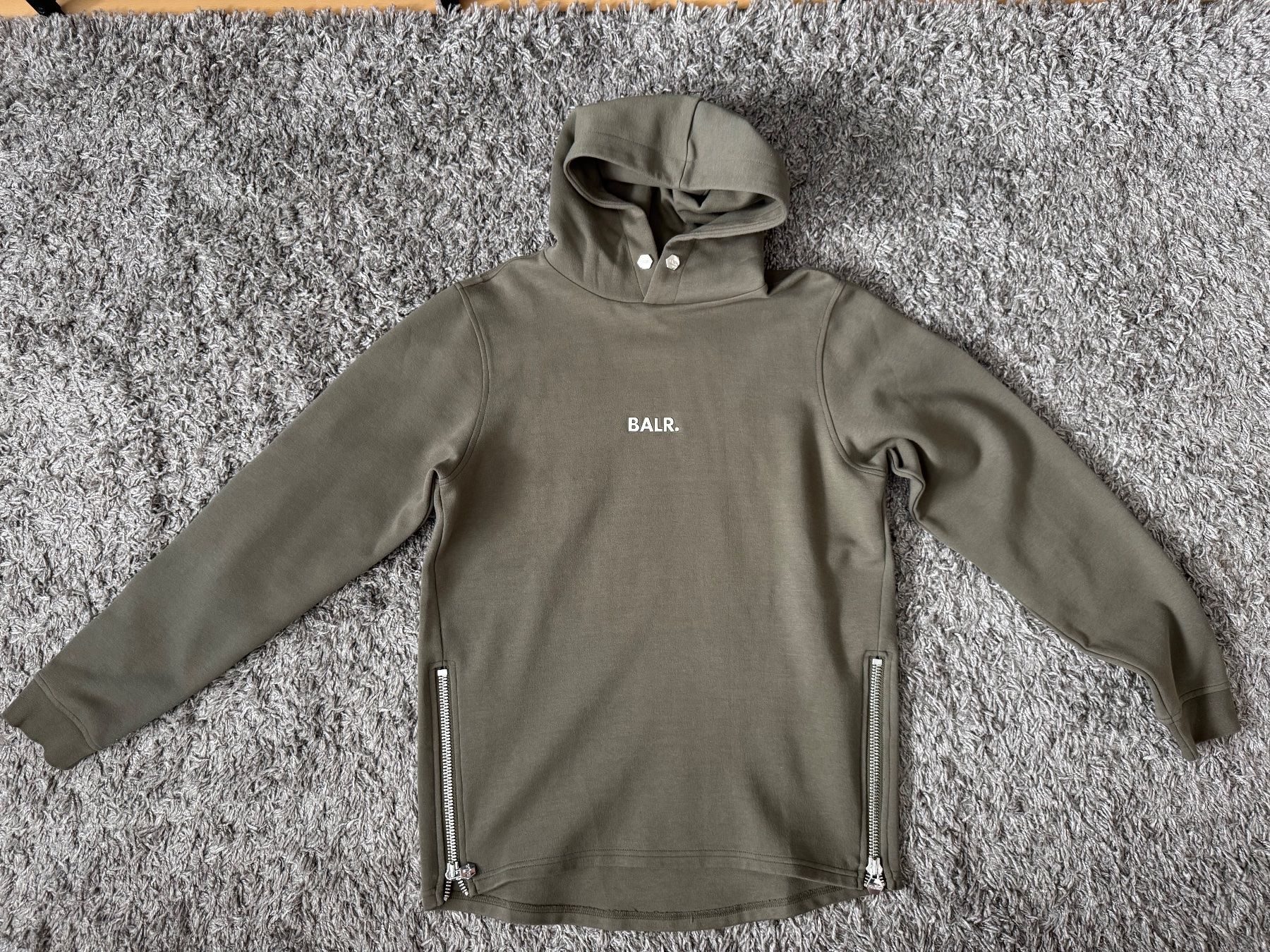 Pullover & Sweatshirts: Hochwertiger BALR. Hoodie – Gebraucht aus Löhningen von santafe06