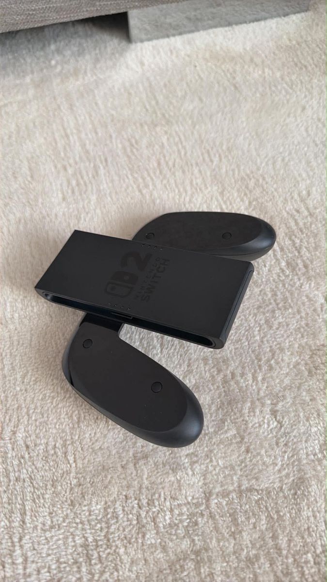 Nintendo Konsolen: Nintendo Switch 2 – Neu (gemäss Beschreibung) aus Köniz von AlessandraMedici 5