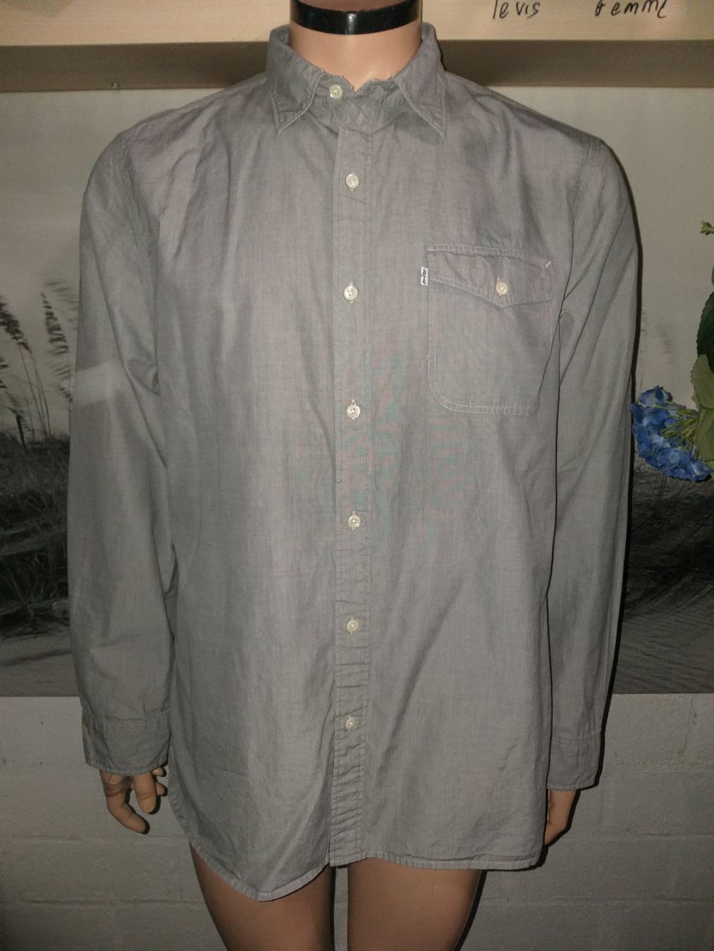 Levi's Hemden: LEVIS  Chemise/Hemd  Taille / Grosse XL  Standard Fit – Gebraucht aus Cossonay-ville von Super-Price-Quality