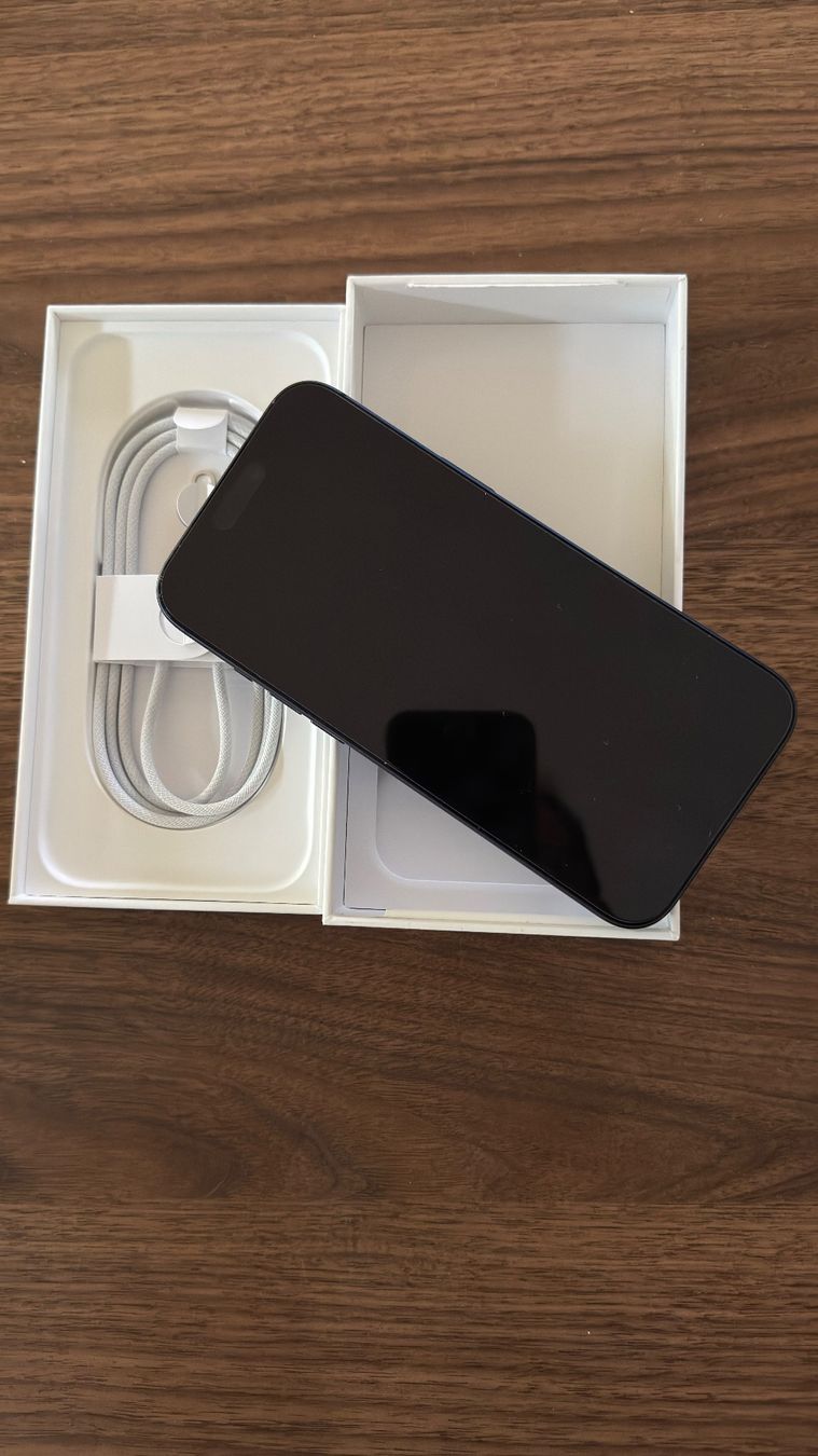 Apple Portables: iPhone 17 Pro Max – Neuf (Voir description) à Schönenwerd par suk_9c6k 1