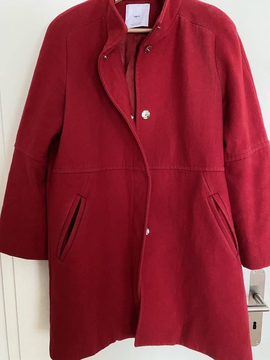 Mango Mäntel: Roter Mango Wintermantel, Grösse M – Gebraucht aus Wetzikon ZH von purple_44 1