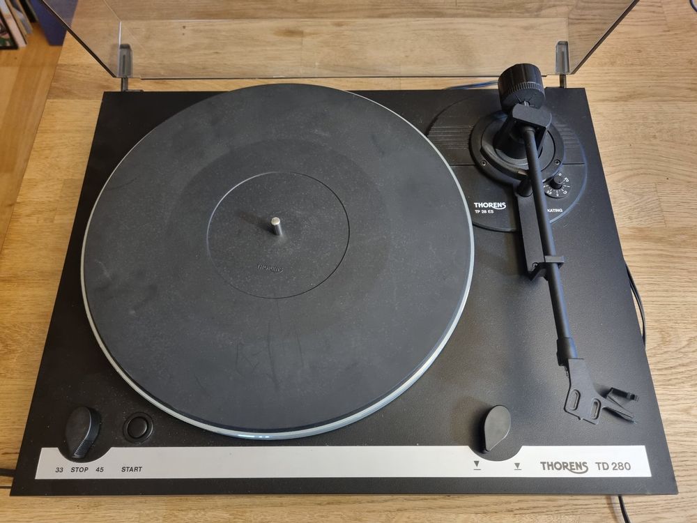 Platine vinyle Thorens TD 201 Platines vinyles USB - Digitales - Bluetooth - Phono - Découvrez nos offres