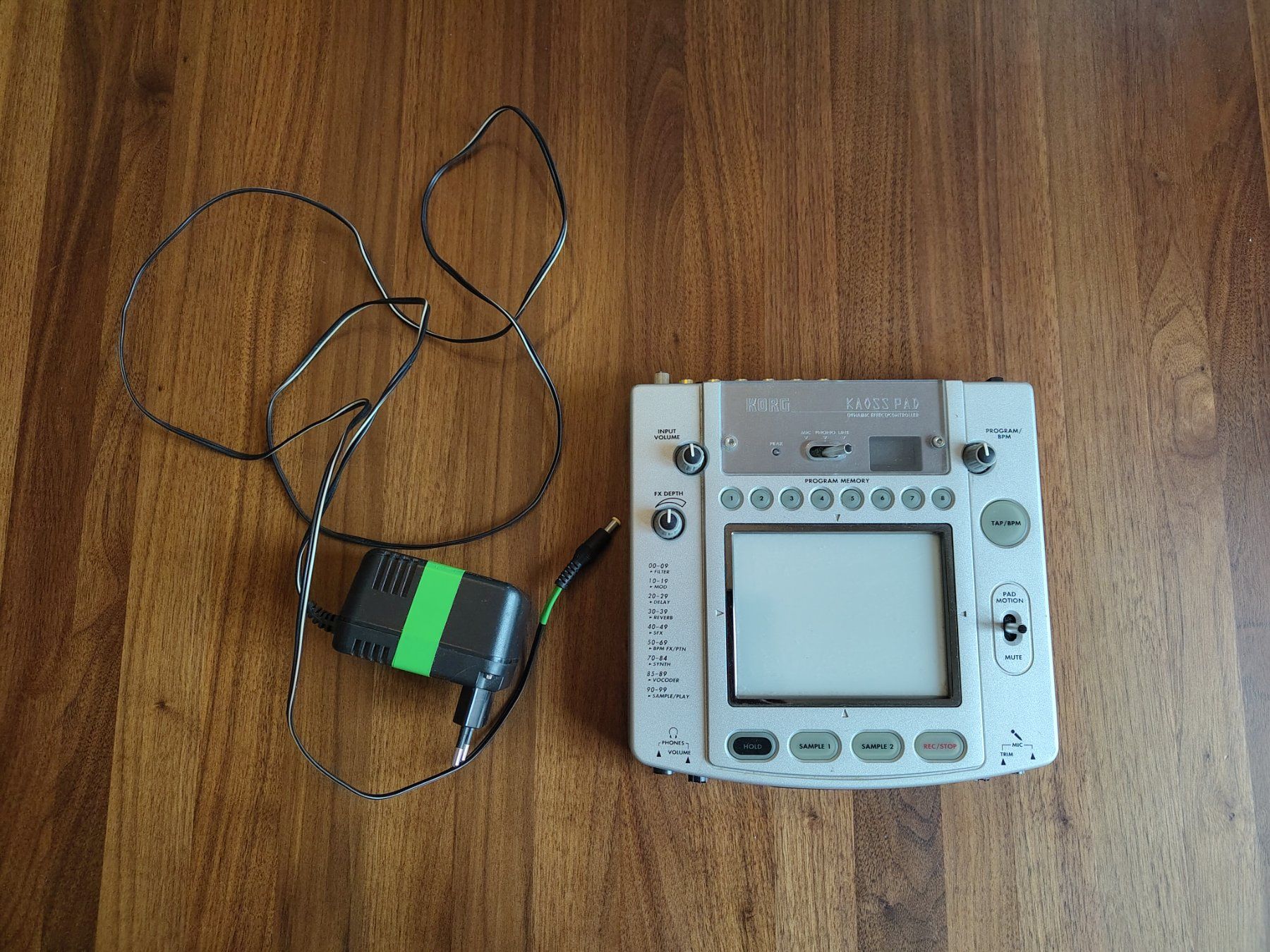 Korg Strumenti musicali: Korg KP2 Kaoss Pad 2 – Usato da Bern venduto da themax123 3