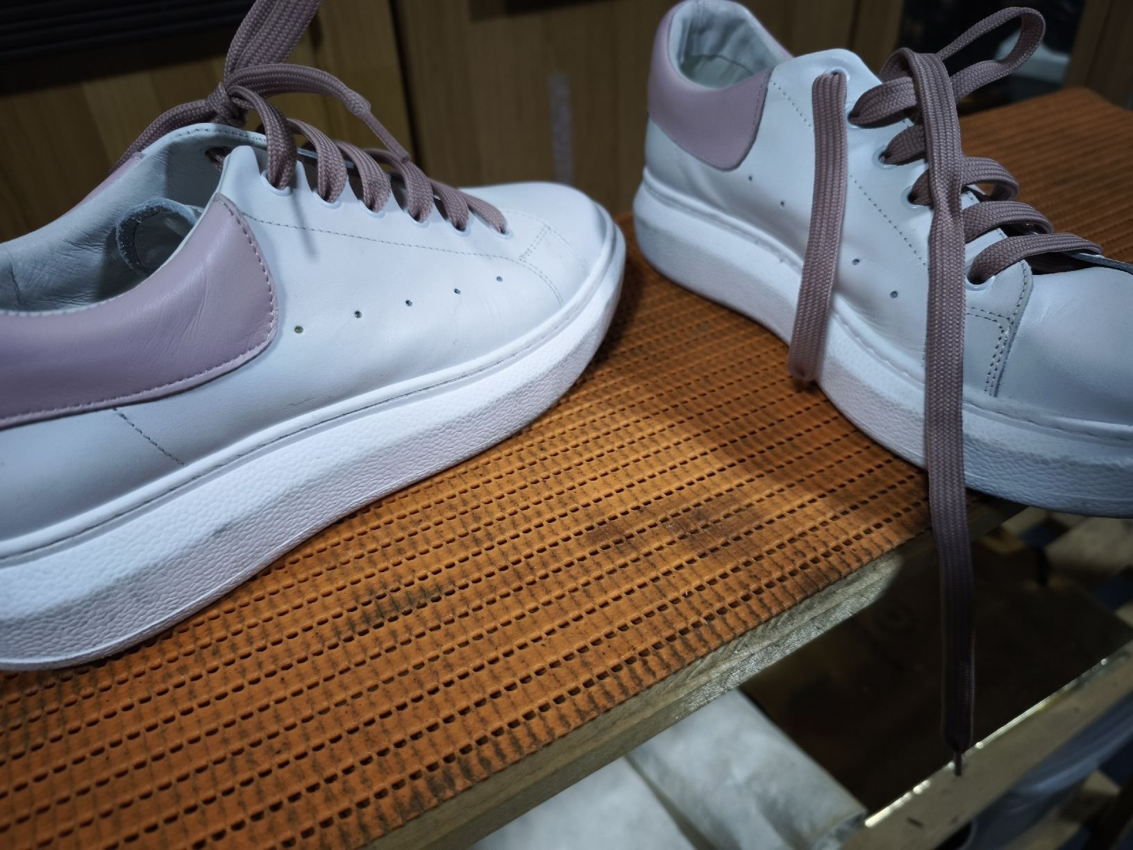 Scarpe da donna: Damenschuh, sneakers ,Imperial – Usato da Stabio venduto da anes71 4