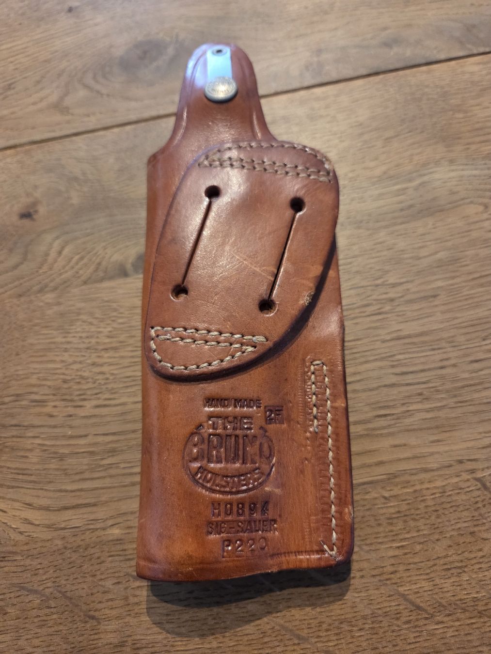 Sig Sauer Tiro a segno: Echtleder Holster SIG P220 – Nuovo (secondo la descrizione) da Menzingen venduto da anaconda69 1
