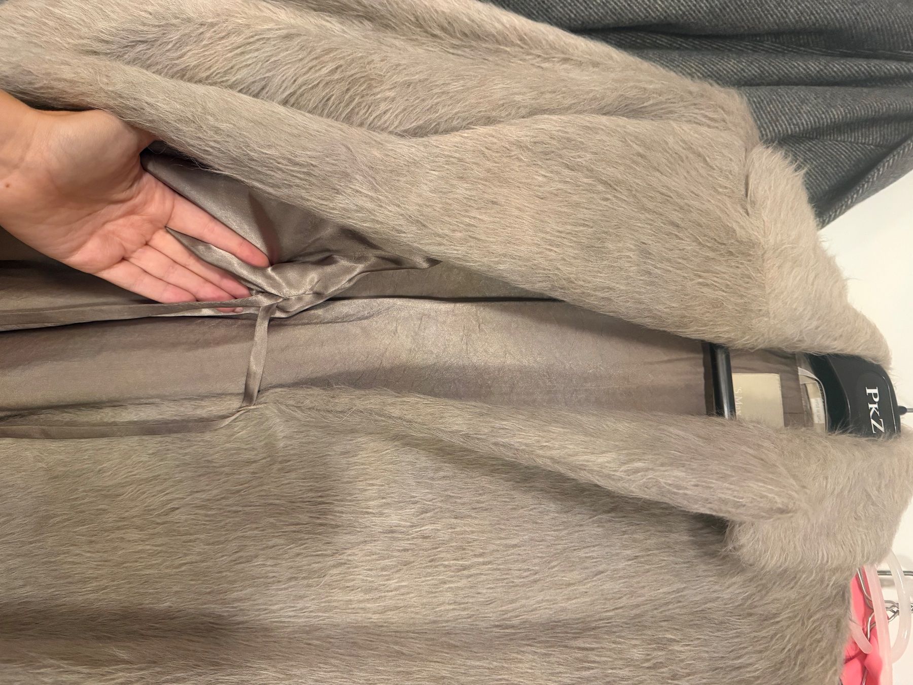 Max Mara Cappotti: S Max Mara Alpaca Virgin Wool Mantel – Usato da Birmensdorf ZH venduto da lakii338 6