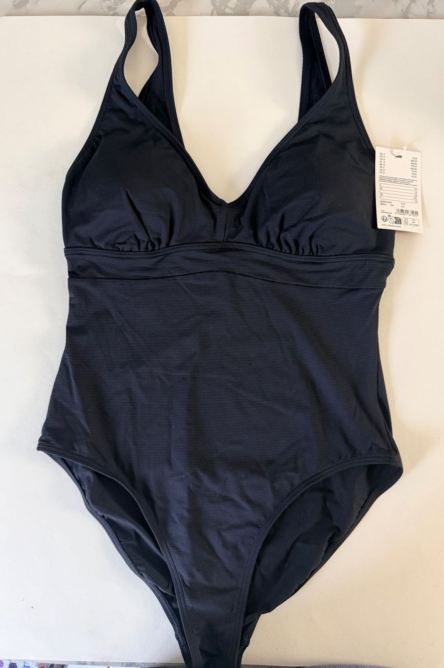 Esprit Maillots de bain & Bikinis: ESPRIT, Badekleid, Grösse 44, Farbe Schwarz – Neuf avec emballage d'origine à Rudolfstetten par gst_g7xl 4