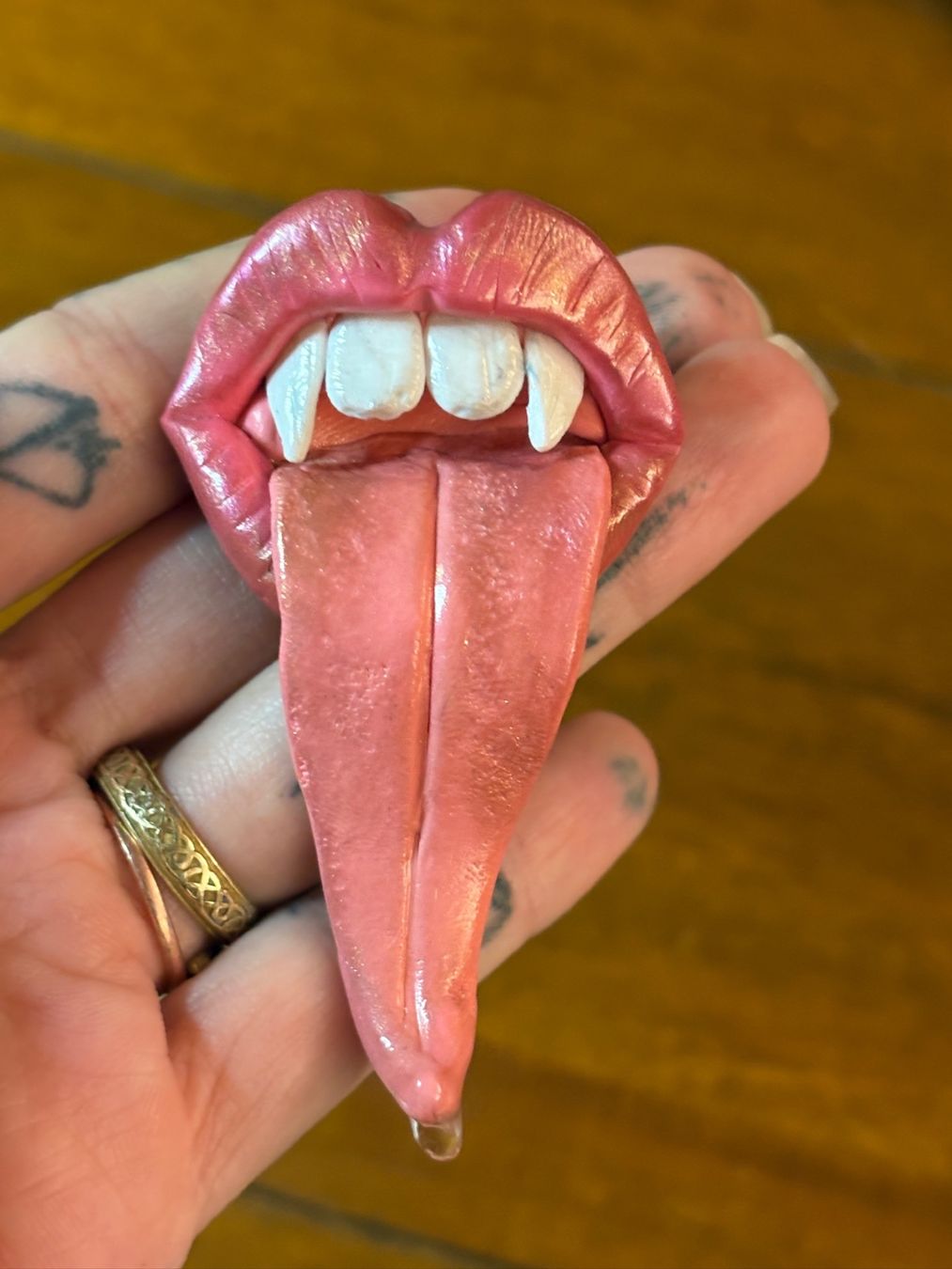 Figuren: Sofie’s World Pussy Eater Magnet – Neu (gemäss Beschreibung) aus Erlinsbach SO von sofieee