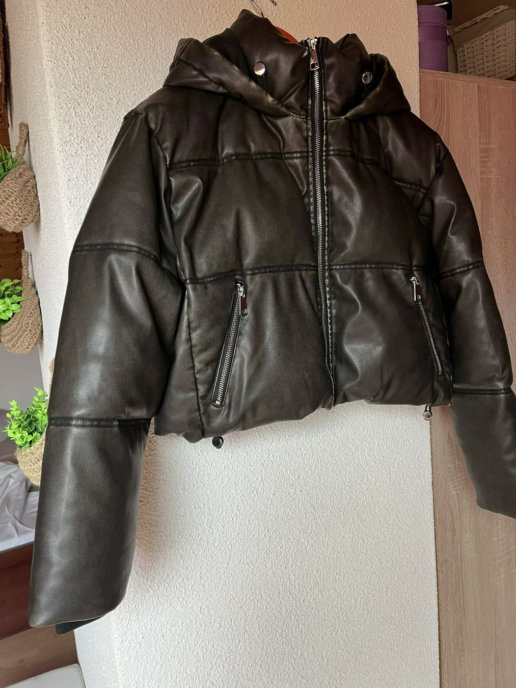Zara Giacche: Doudoune taille courte – Usato da Gorgier venduto da chahn