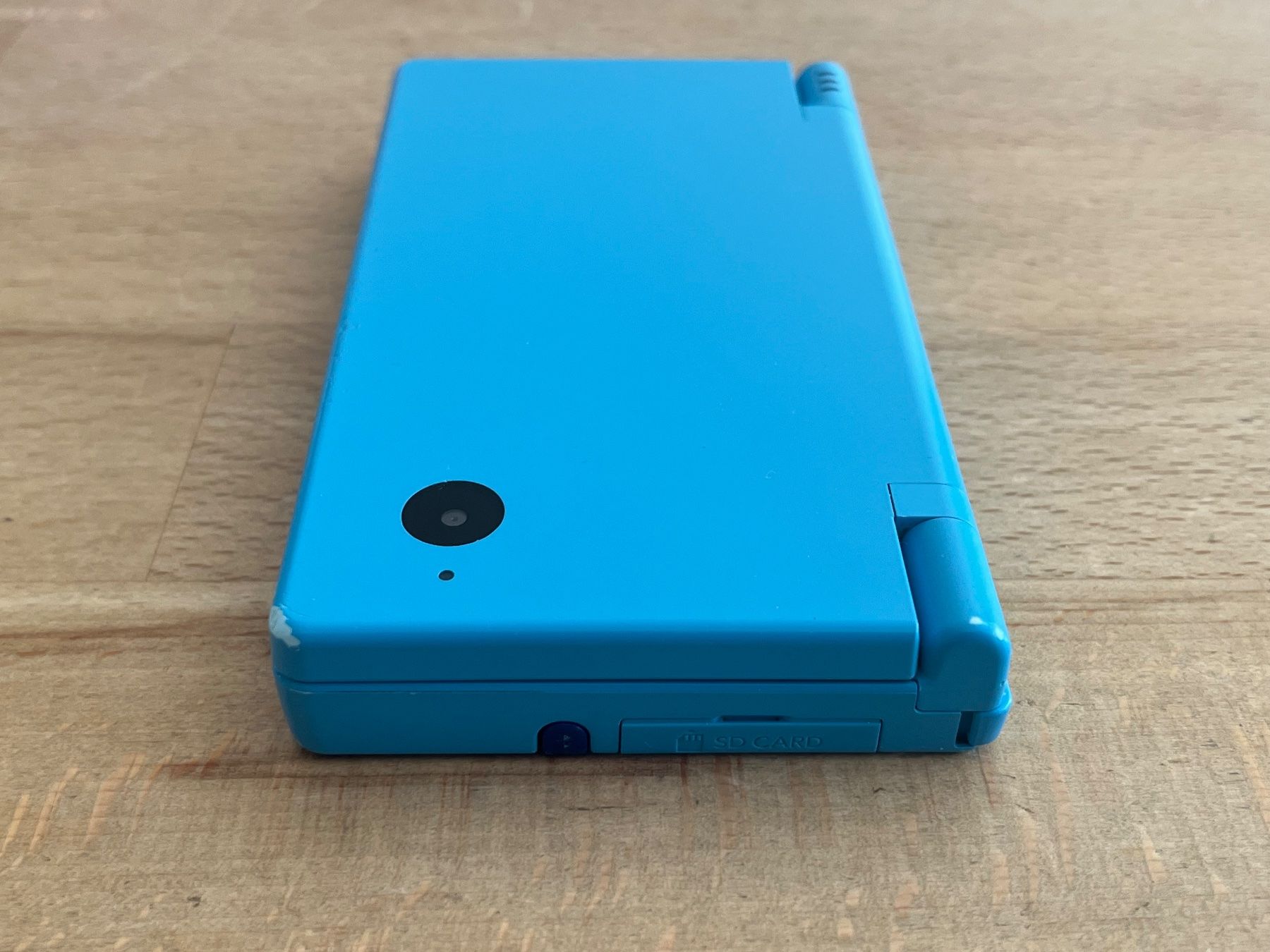 Nintendo Console: Nintendo DSi Konsole hellblau mit originalem Ladekabel – Usato da Thalwil venduto da ranx 2