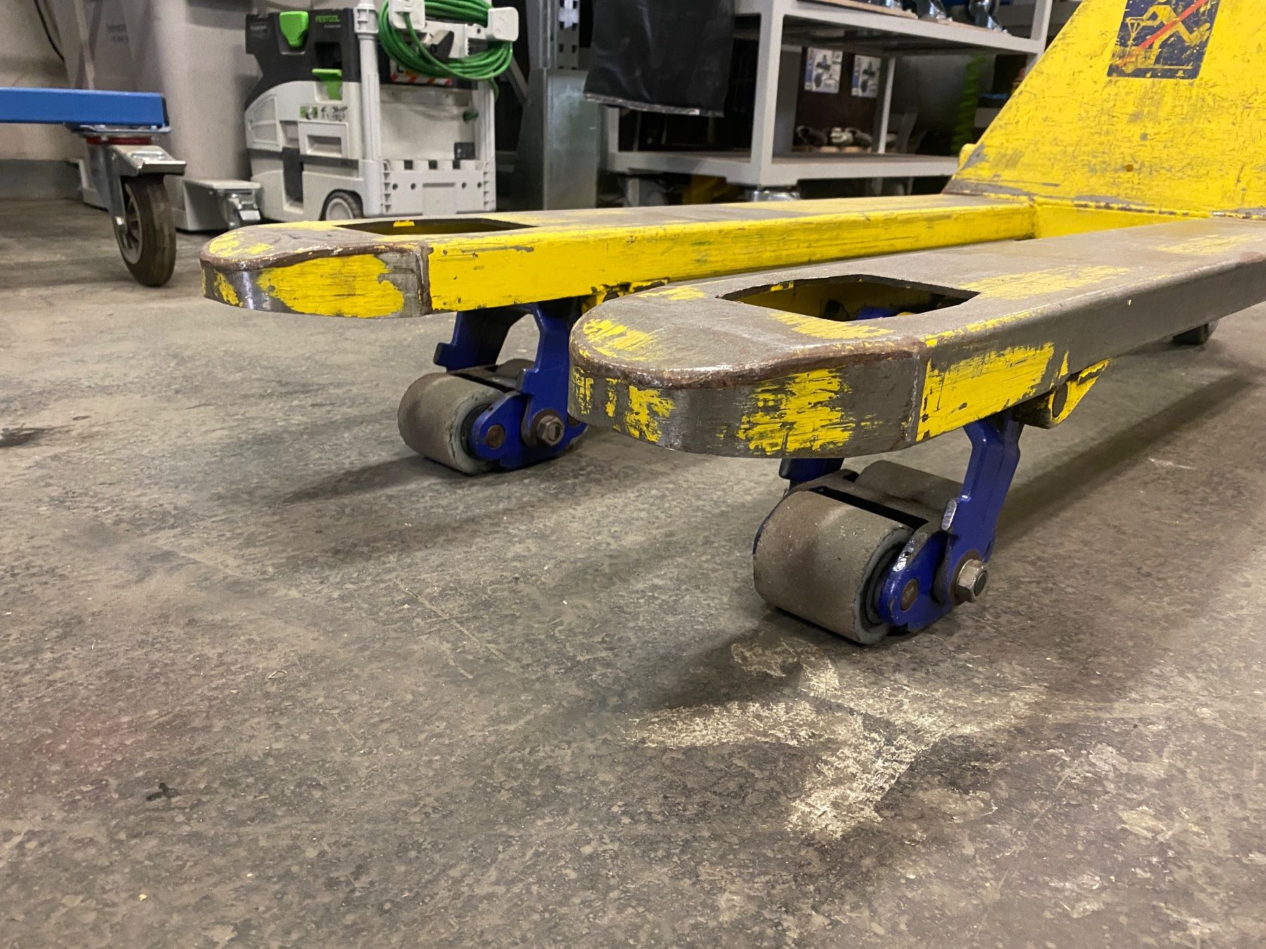 Stöcklin Carrelli elevatori e a forche: Stöcklin Handhubwagen ab 1.- – Usato da Wabern venduto da HK-Design 5