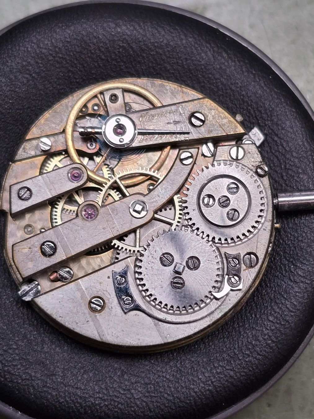Orologi: Mouvement inconnu (29mm) – Difettoso da Tramelan venduto da Nirdan 1