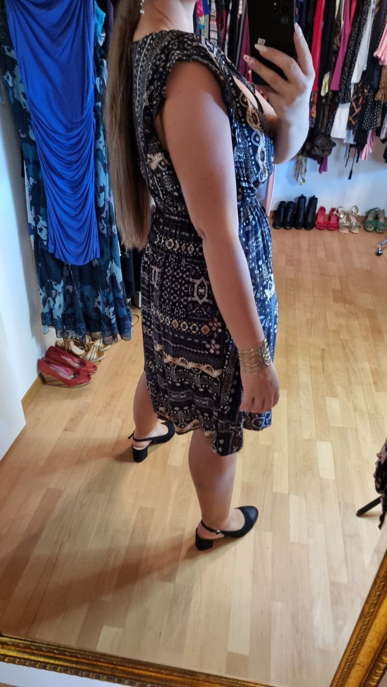 Vestiti: 🌺Kleid Größe 40/42🌺 – Usato da Wald ZH venduto da CapLux 6