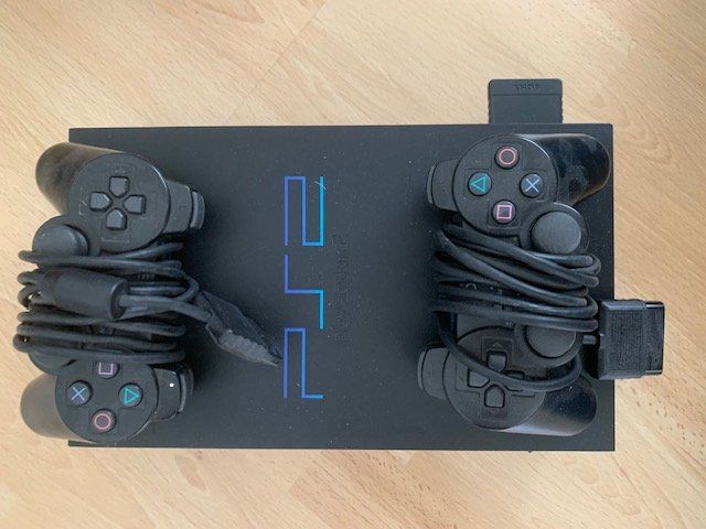 Sony Konsolen: PS 2 Konsole – Gebraucht aus Freienbach von Mariafluh