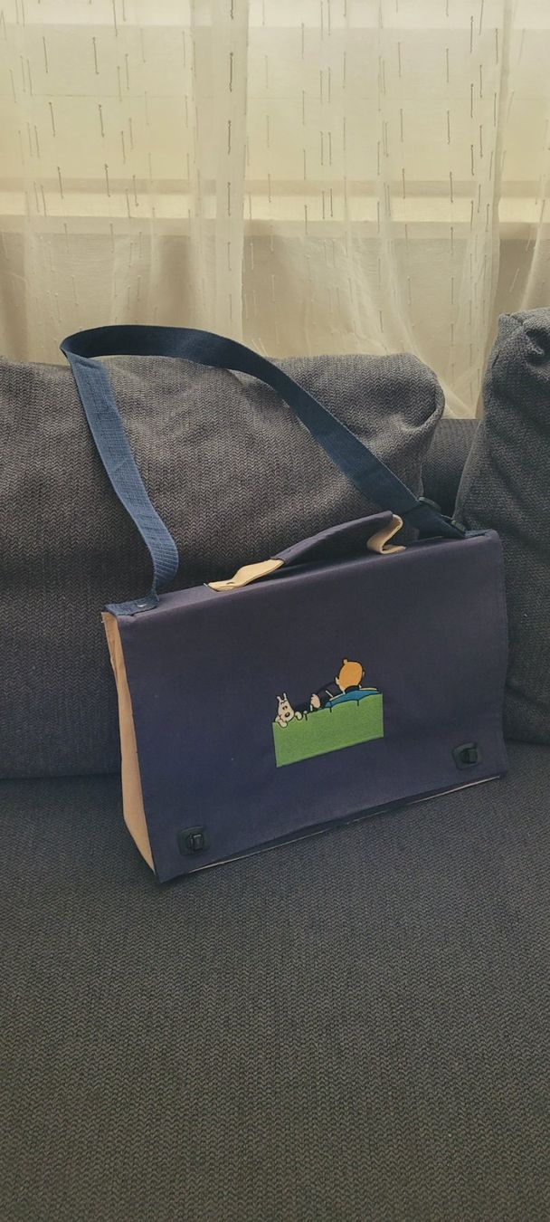 Borse: Cartable Tintin Vintage 40x25 cm – Nuovo (secondo la descrizione) da Vevey venduto da obi_n8zc 1