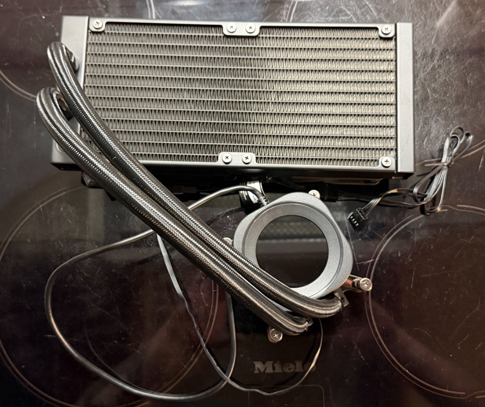 Componenti elettronici: Corsair Nautilus 240 RS LCD – Nuovo (secondo la descrizione) da Galmiz venduto da Vual 1