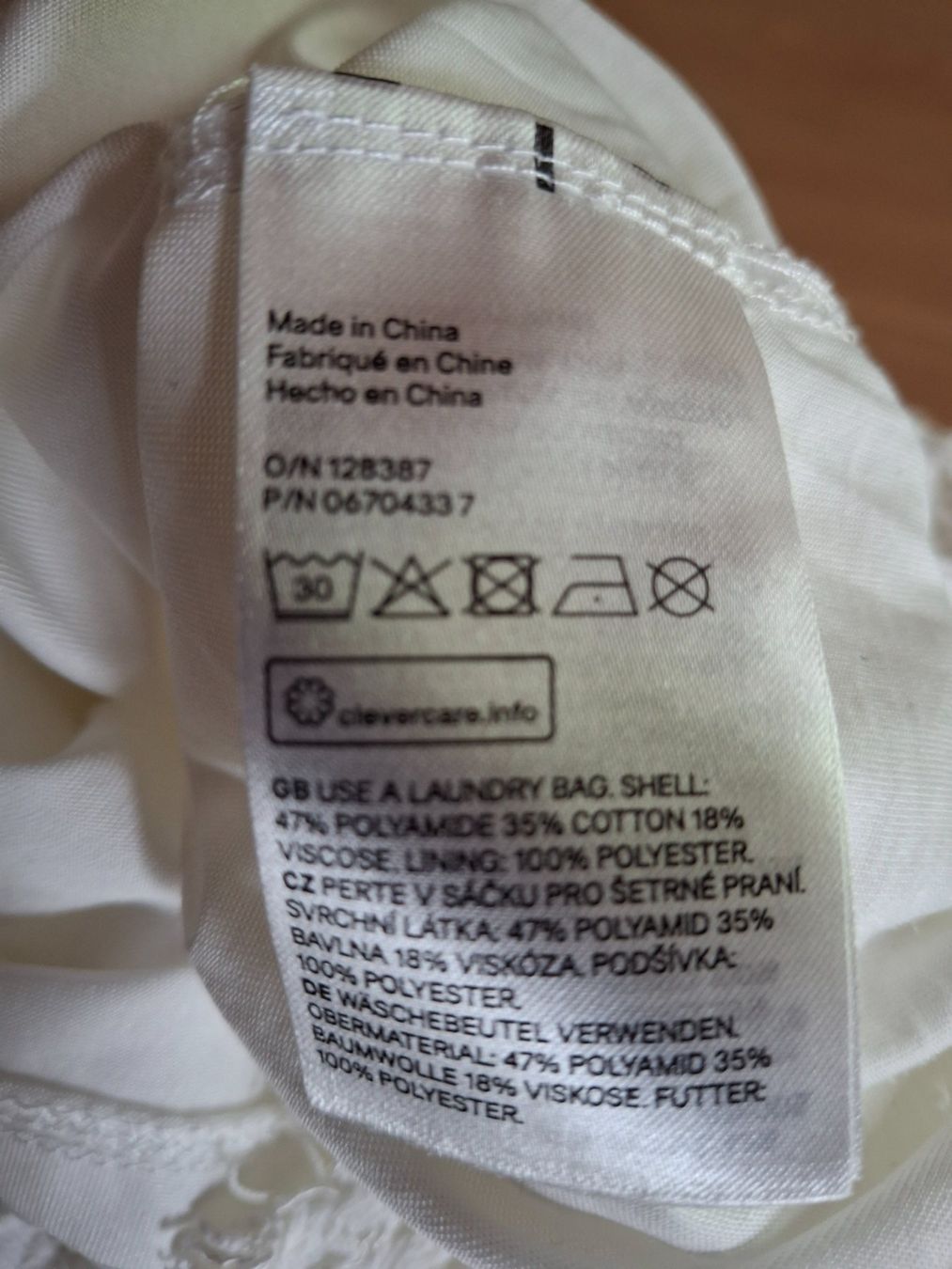 H&M Tuniken: Tunique dentelle taille XS marque H&M – Gebraucht aus Villiers von san_jn5w 5