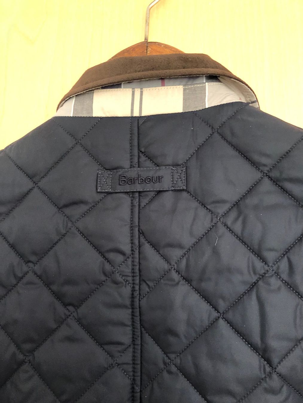 Vestes: BARBOUR HERREN STEPPJACKEN GR. M – Neuf avec emballage d'origine à Landquart par geraldine25 1