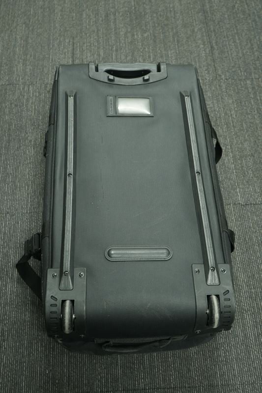 Dakine Borse: Dakine Split Roller Reisetasche mit 2 Rollen – Usato da Rüti ZH venduto da Restwert_Rueti_ZH 1