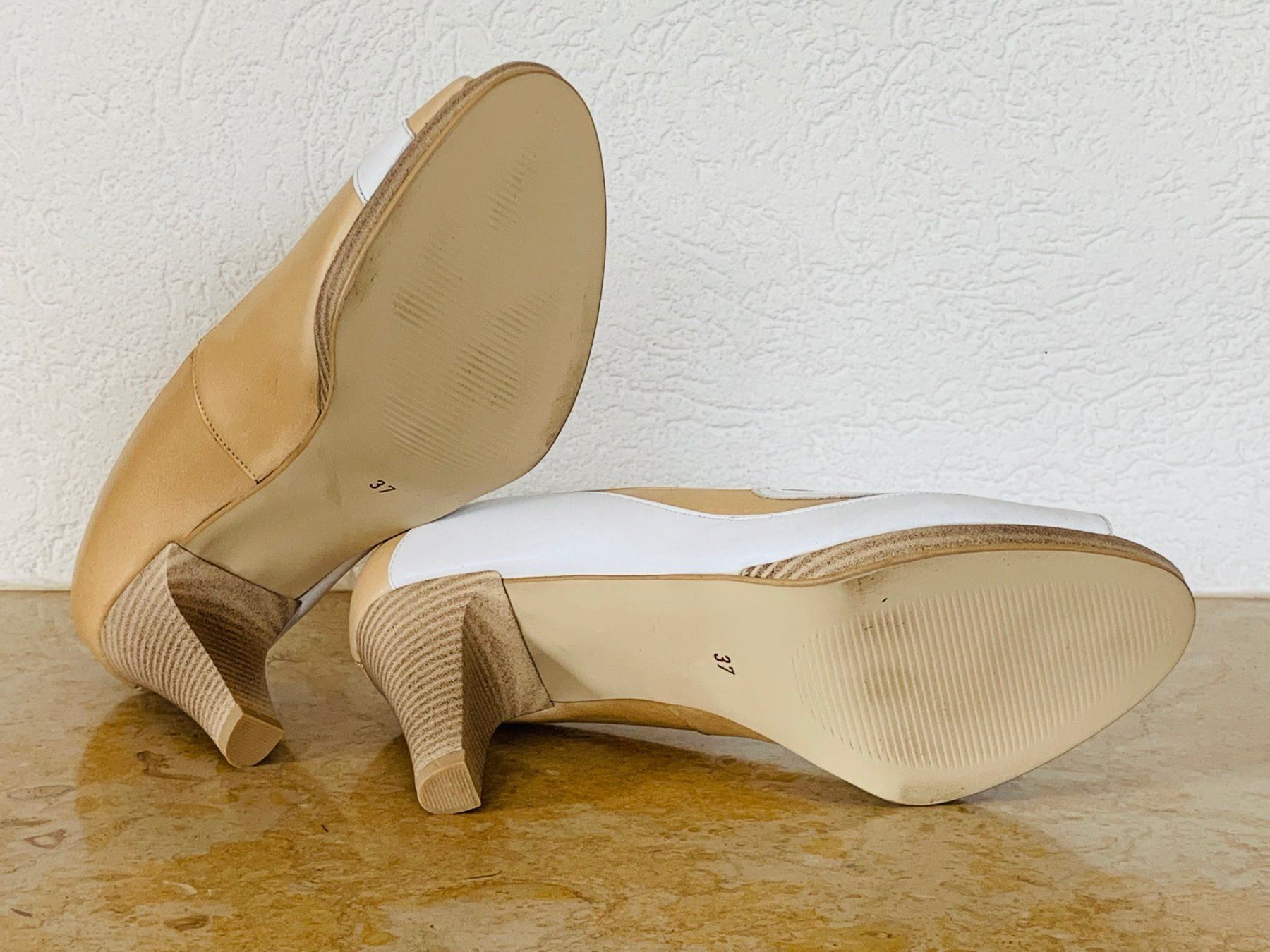 Damenschuhe: UNO DUE TRE | Pumps | Größe 37 – Neu (gemäss Beschreibung) aus Soyhières von Spartan117 5