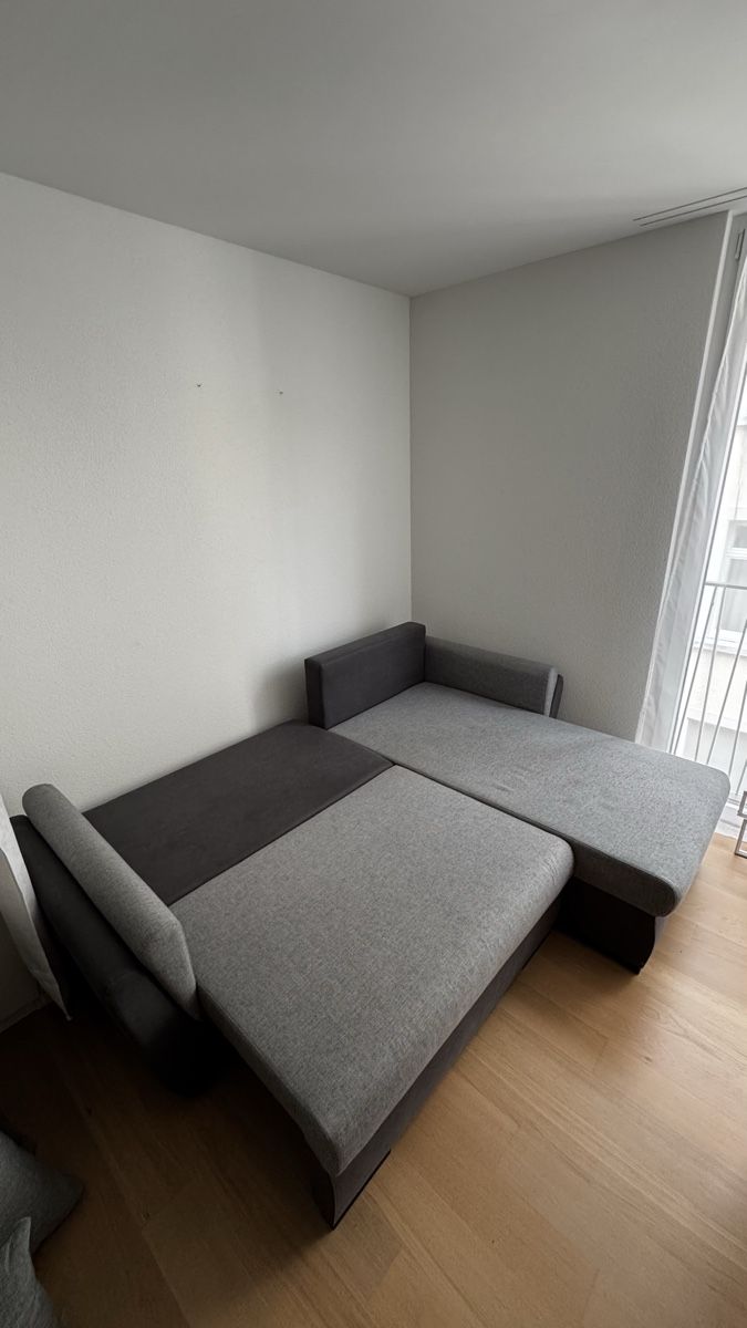 Sofas: Ecksofa ausziehbar – D'occasion à Rorschach par Buuch4K 4